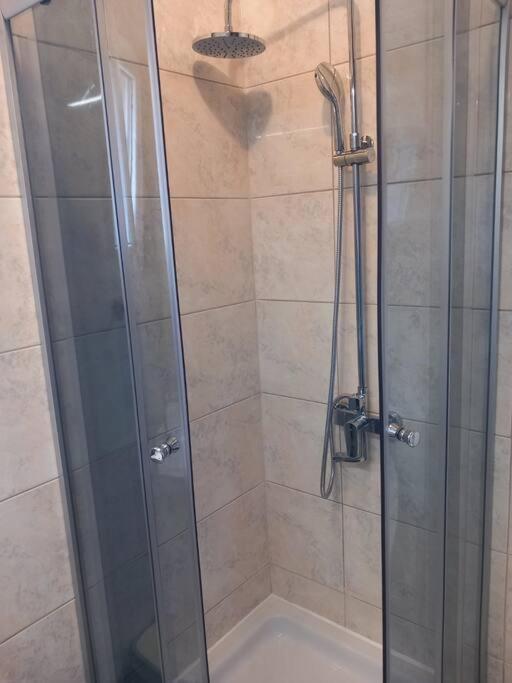 Apartmani Mira ザダル エクステリア 写真